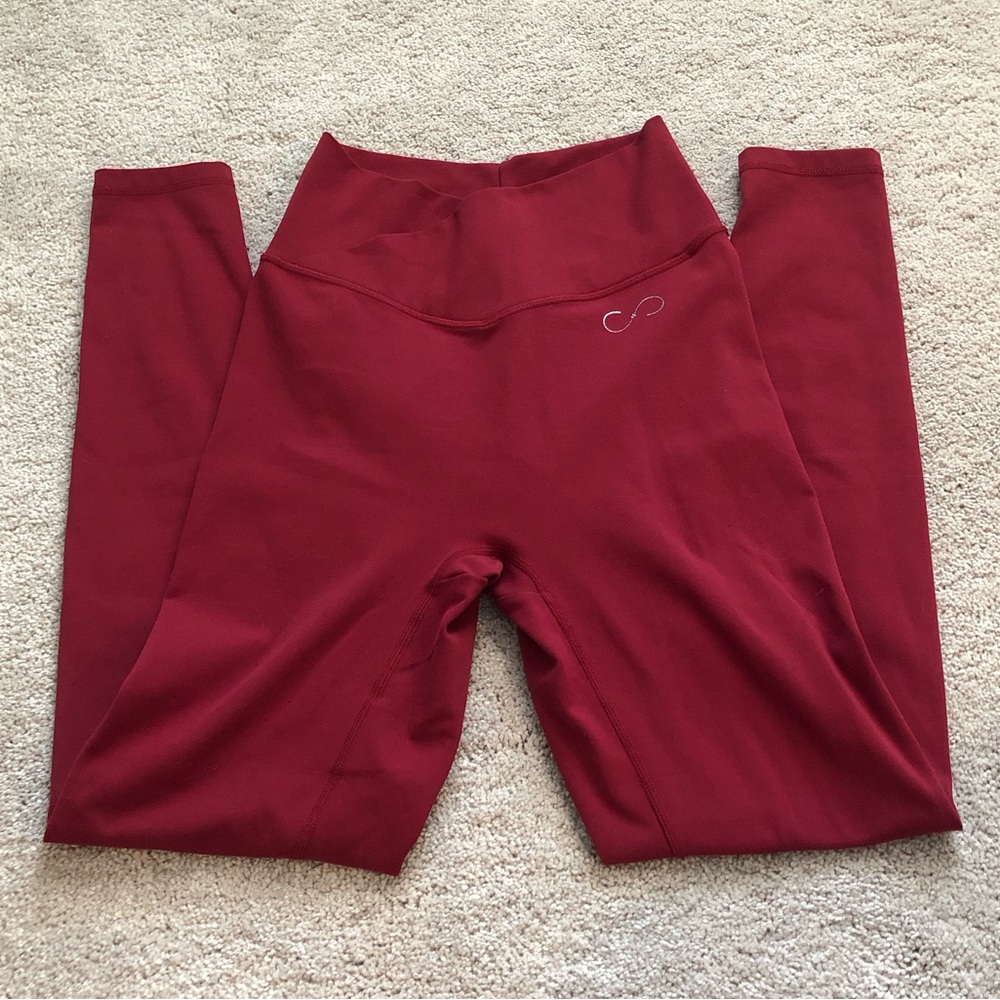 ♥️SOLD - MERCARI♥️Curves N Combatboots Executive Leggings